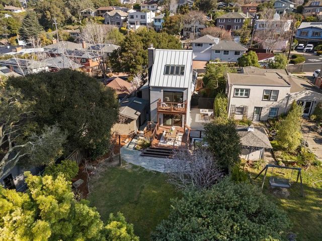 46 Ardmore Rd, Kensington, CA 94707