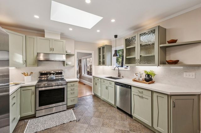 46 Ardmore Rd, Kensington, CA 94707