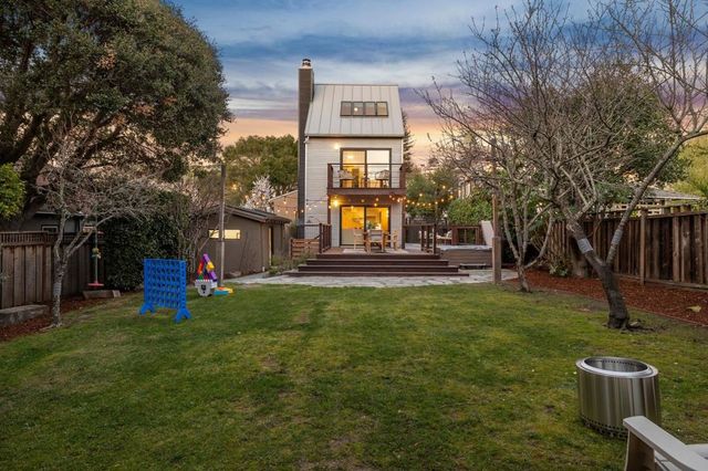 46 Ardmore Rd, Kensington, CA 94707