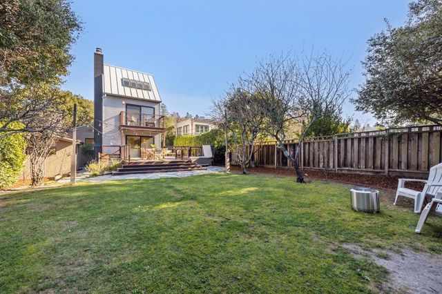 46 Ardmore Rd, Kensington, CA 94707