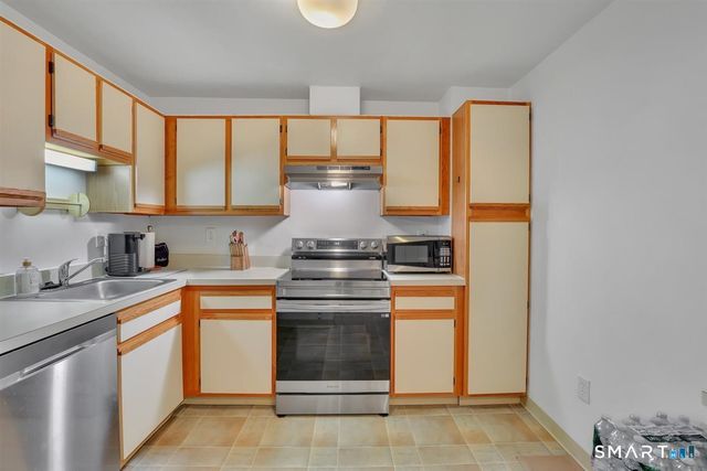 111 Dekoven Drive 1105, Middletown, CT 06457