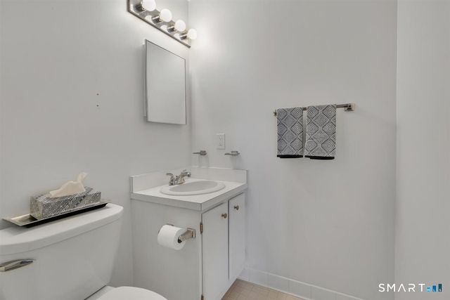 111 Dekoven Drive 1105, Middletown, CT 06457