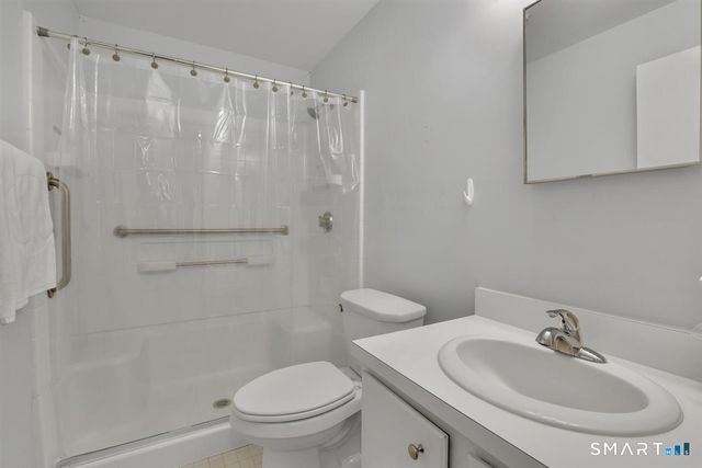 111 Dekoven Drive 1105, Middletown, CT 06457