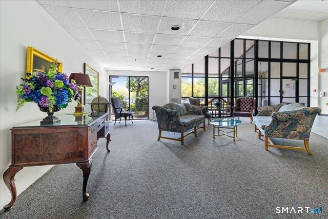 111 Dekoven Drive 1105, Middletown, CT 06457