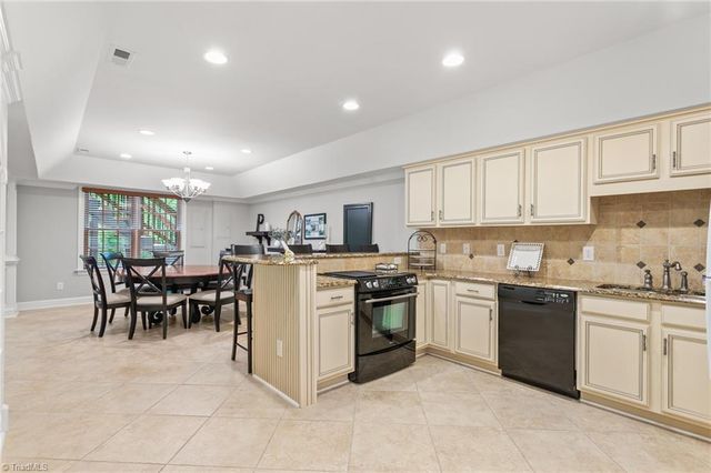 8505 Case Ridge Drive, Oak Ridge, NC 27310
