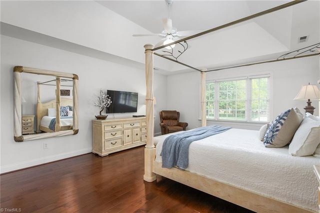 8505 Case Ridge Drive, Oak Ridge, NC 27310