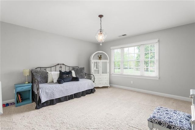 8505 Case Ridge Drive, Oak Ridge, NC 27310