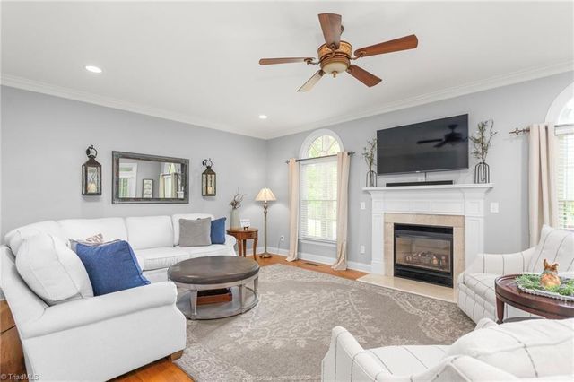 8505 Case Ridge Drive, Oak Ridge, NC 27310