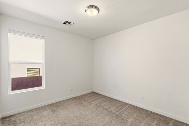 142 Mirador Boulevard, White Rock, NM 87547