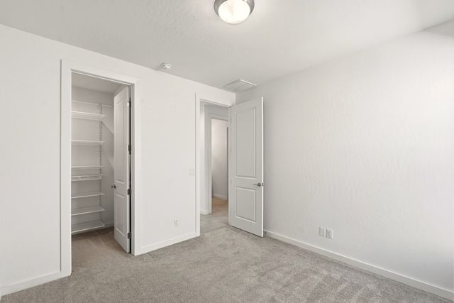 142 Mirador Boulevard, White Rock, NM 87547