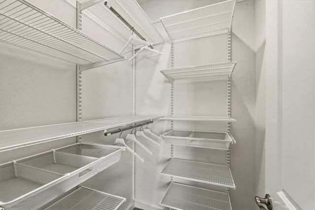 142 Mirador Boulevard, White Rock, NM 87547