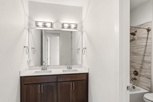 142 Mirador Boulevard, White Rock, NM 87547