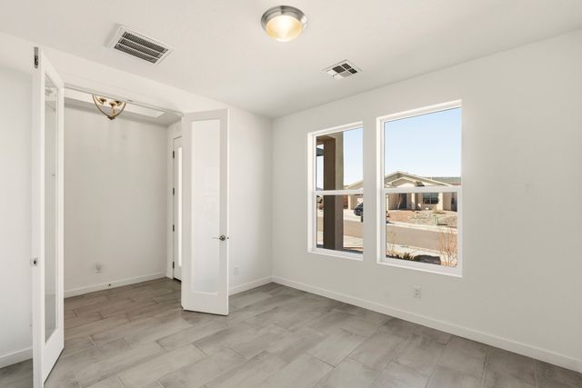 142 Mirador Boulevard, White Rock, NM 87547