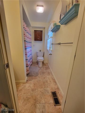 5958 Weaver Road, Conneaut, OH 44030