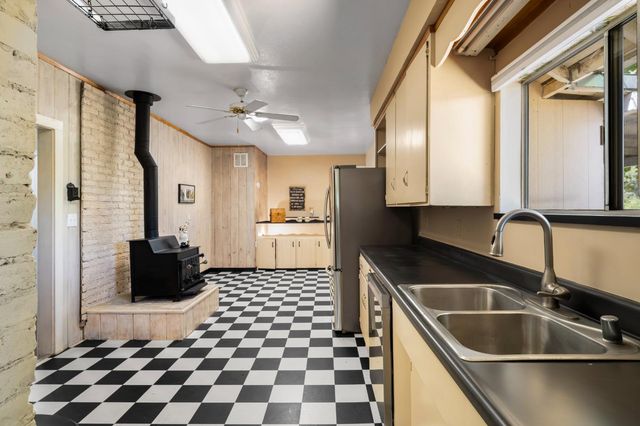 3270 Ayres Holmes Rd, Auburn, CA 95602