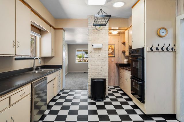 3270 Ayres Holmes Rd, Auburn, CA 95602
