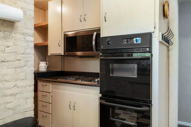 3270 Ayres Holmes Rd, Auburn, CA 95602