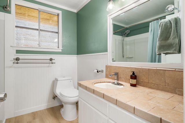 3270 Ayres Holmes Rd, Auburn, CA 95602