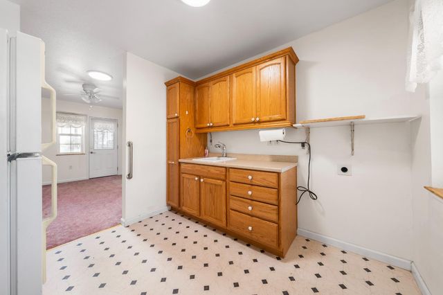 3270 Ayres Holmes Rd, Auburn, CA 95602
