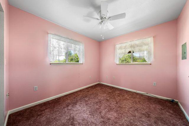 3270 Ayres Holmes Rd, Auburn, CA 95602