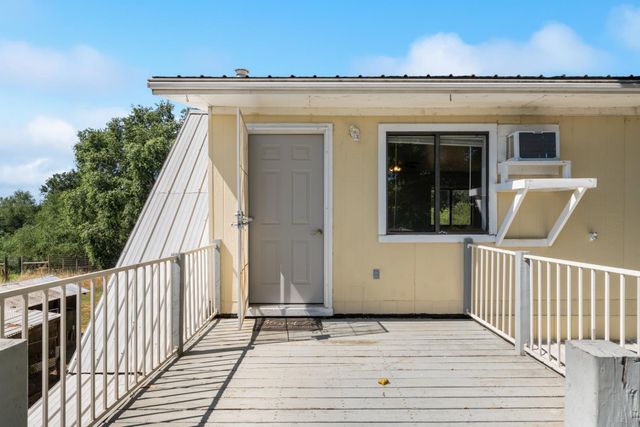 3270 Ayres Holmes Rd, Auburn, CA 95602