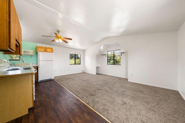 3270 Ayres Holmes Rd, Auburn, CA 95602