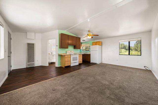 3270 Ayres Holmes Rd, Auburn, CA 95602