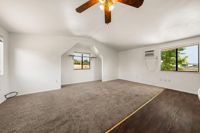 3270 Ayres Holmes Rd, Auburn, CA 95602