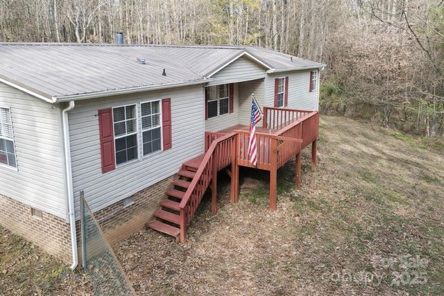 3215 Shadybark Trail, Catawba, SC 29704