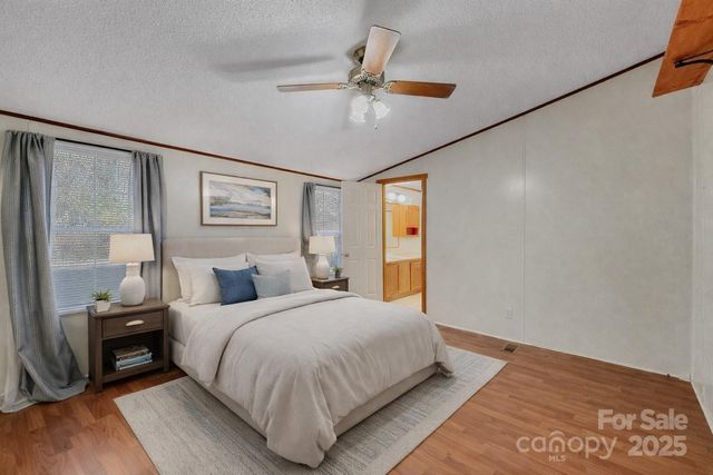 3215 Shadybark Trail, Catawba, SC 29704