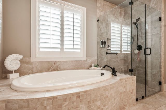 1027 Jarman Ln, Gallatin, TN 37066