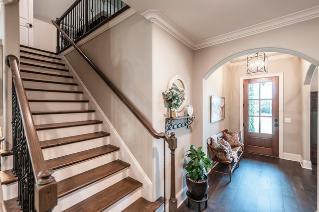 1027 Jarman Ln, Gallatin, TN 37066