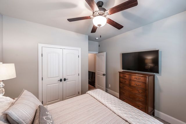 1027 Jarman Ln, Gallatin, TN 37066
