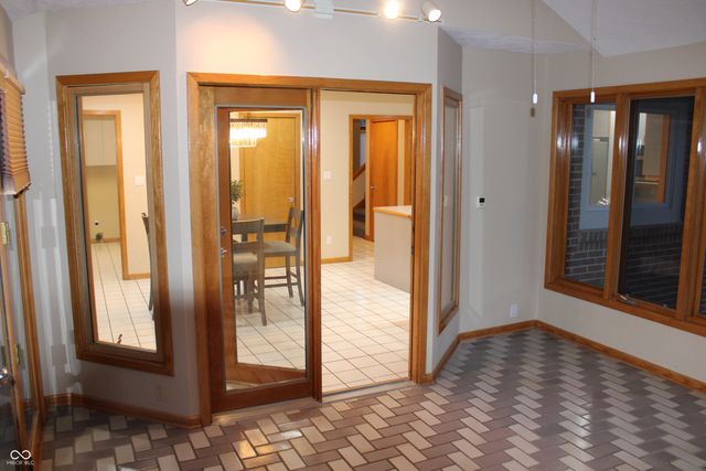 7577 Ballinshire S, Indianapolis, IN 46254