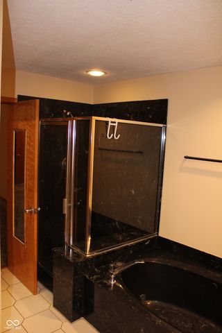 7577 Ballinshire S, Indianapolis, IN 46254