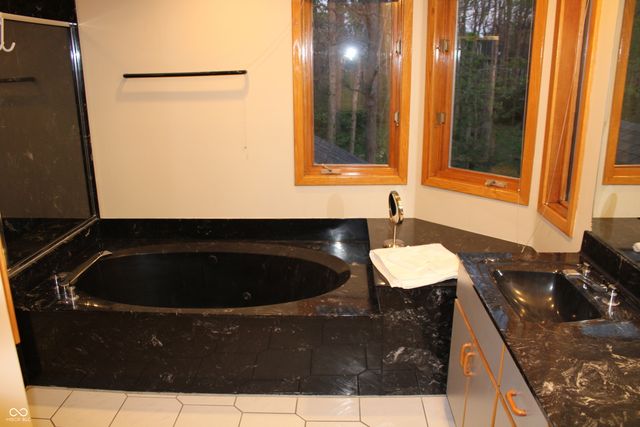 7577 Ballinshire S, Indianapolis, IN 46254