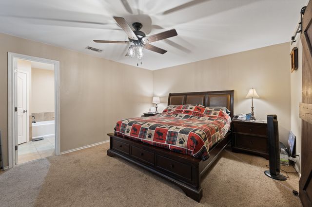 529 Mckittrick Court, Godley, TX 76044