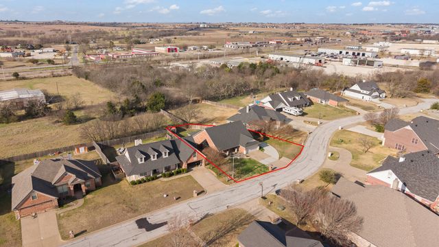 529 Mckittrick Court, Godley, TX 76044