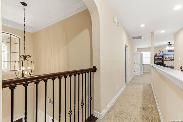 18902 SALADO CYN, San Antonio, TX 78258