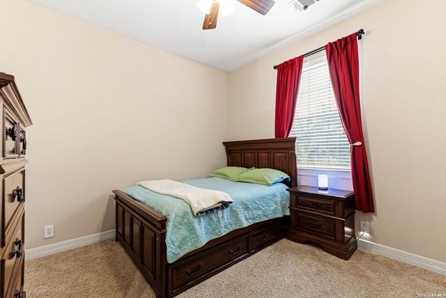 18902 SALADO CYN, San Antonio, TX 78258