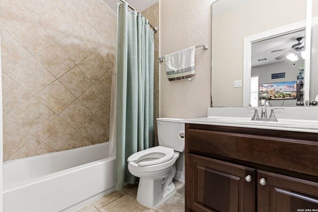 18902 SALADO CYN, San Antonio, TX 78258