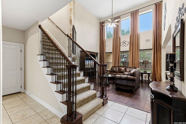 18902 SALADO CYN, San Antonio, TX 78258
