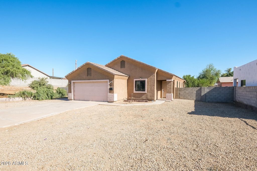 610 E DEE Street, Avondale, AZ 85323 — photo 2