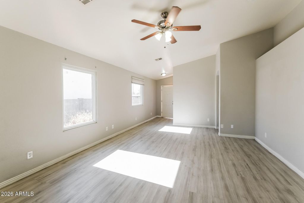 610 E DEE Street, Avondale, AZ 85323 — photo 5