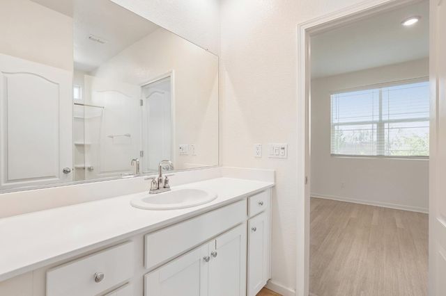 9471 Pasaje Pl, Elk Grove, CA 95624