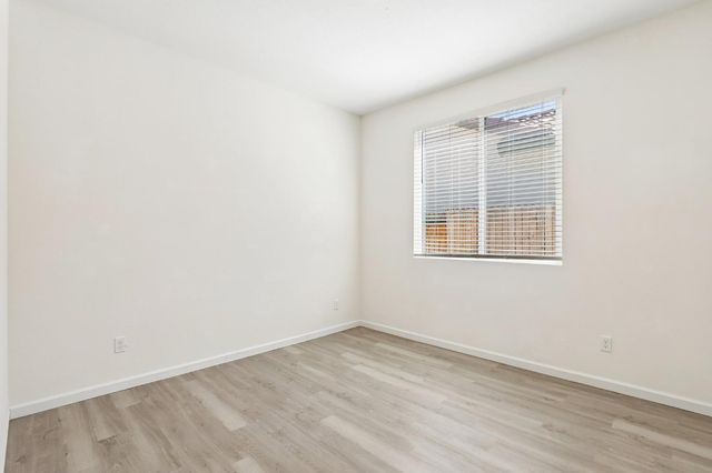 9471 Pasaje Pl, Elk Grove, CA 95624