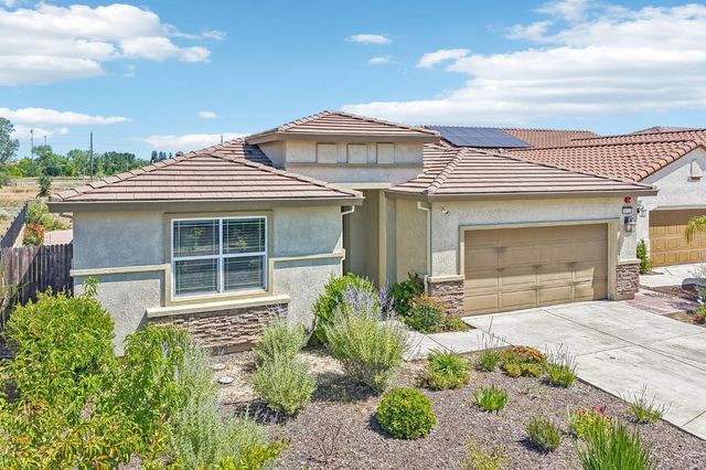 9471 Pasaje Pl, Elk Grove, CA 95624