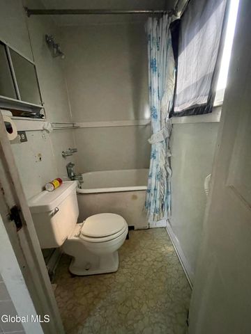 26 Knight Street, Glens Falls, NY 12801