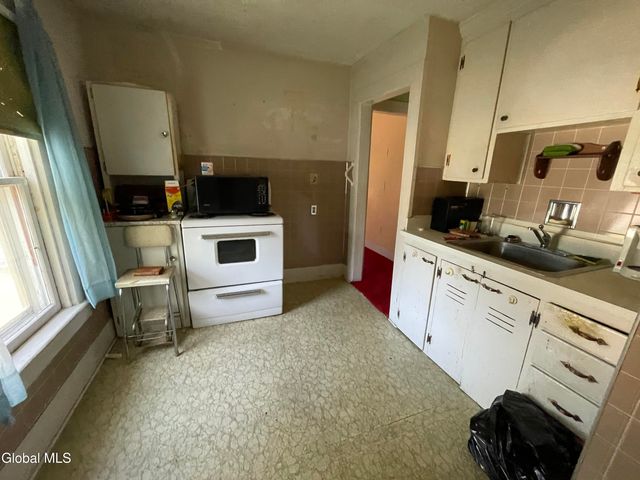 26 Knight Street, Glens Falls, NY 12801