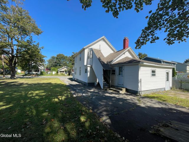 26 Knight Street, Glens Falls, NY 12801